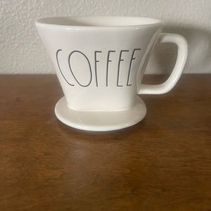 Rae Dunn Coffee filter drip
